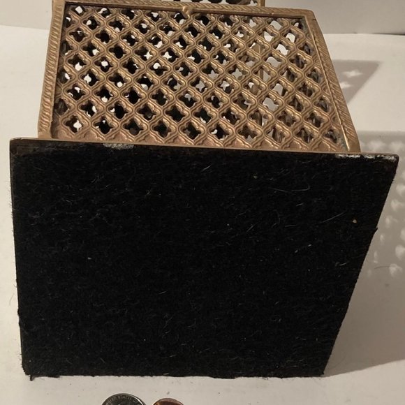 Vintage Metal Brass Heavy Duty Box, Bin, Stash - Picture 6 of 6